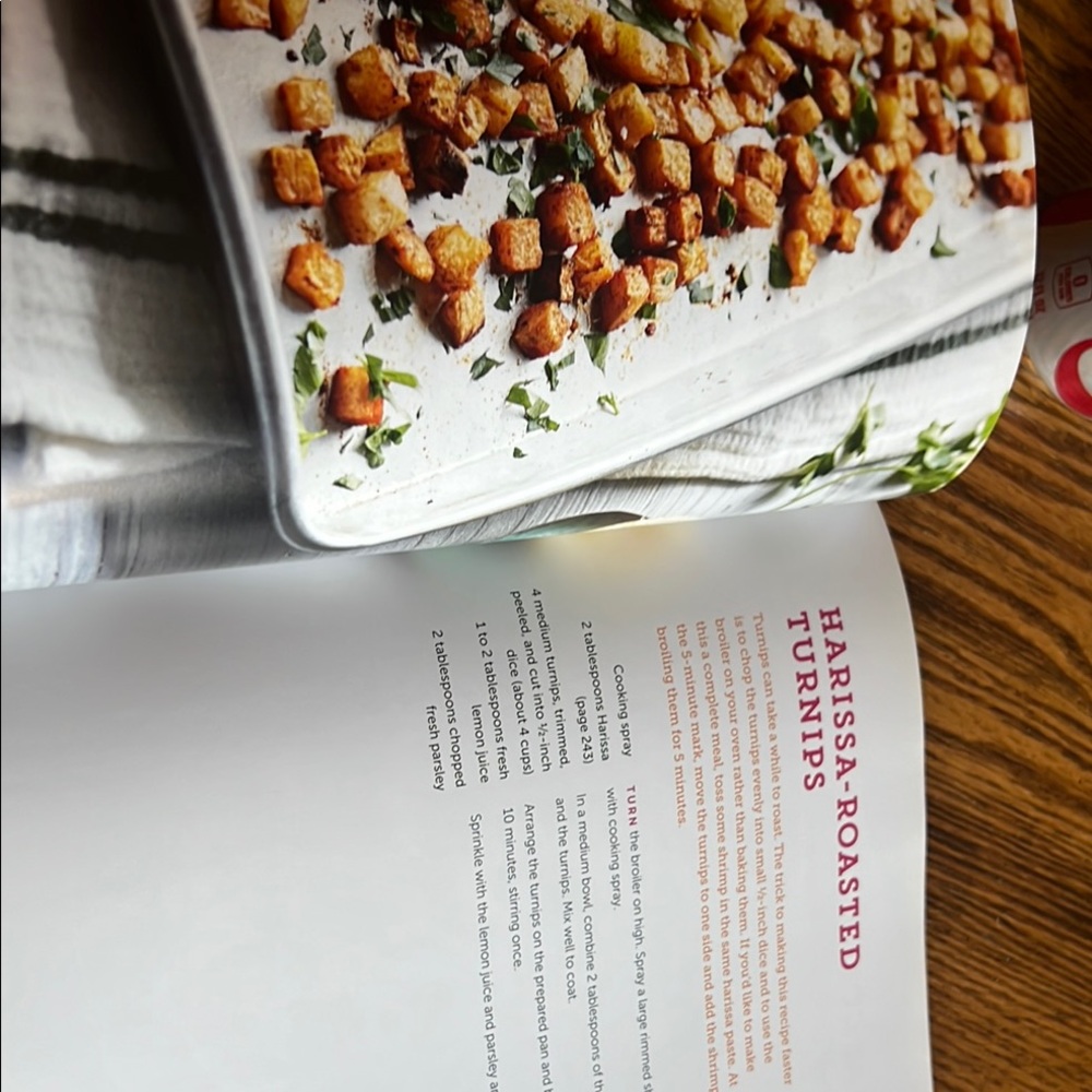 Easy Keto in 30 Minutes Cookbook - Picture 4 of 5